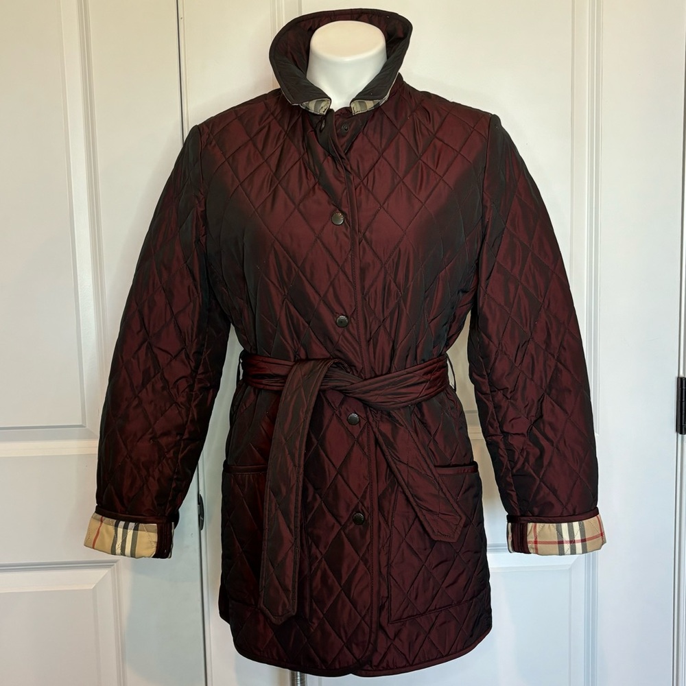 Burberry Quilted Jacket in Burgundy and Black